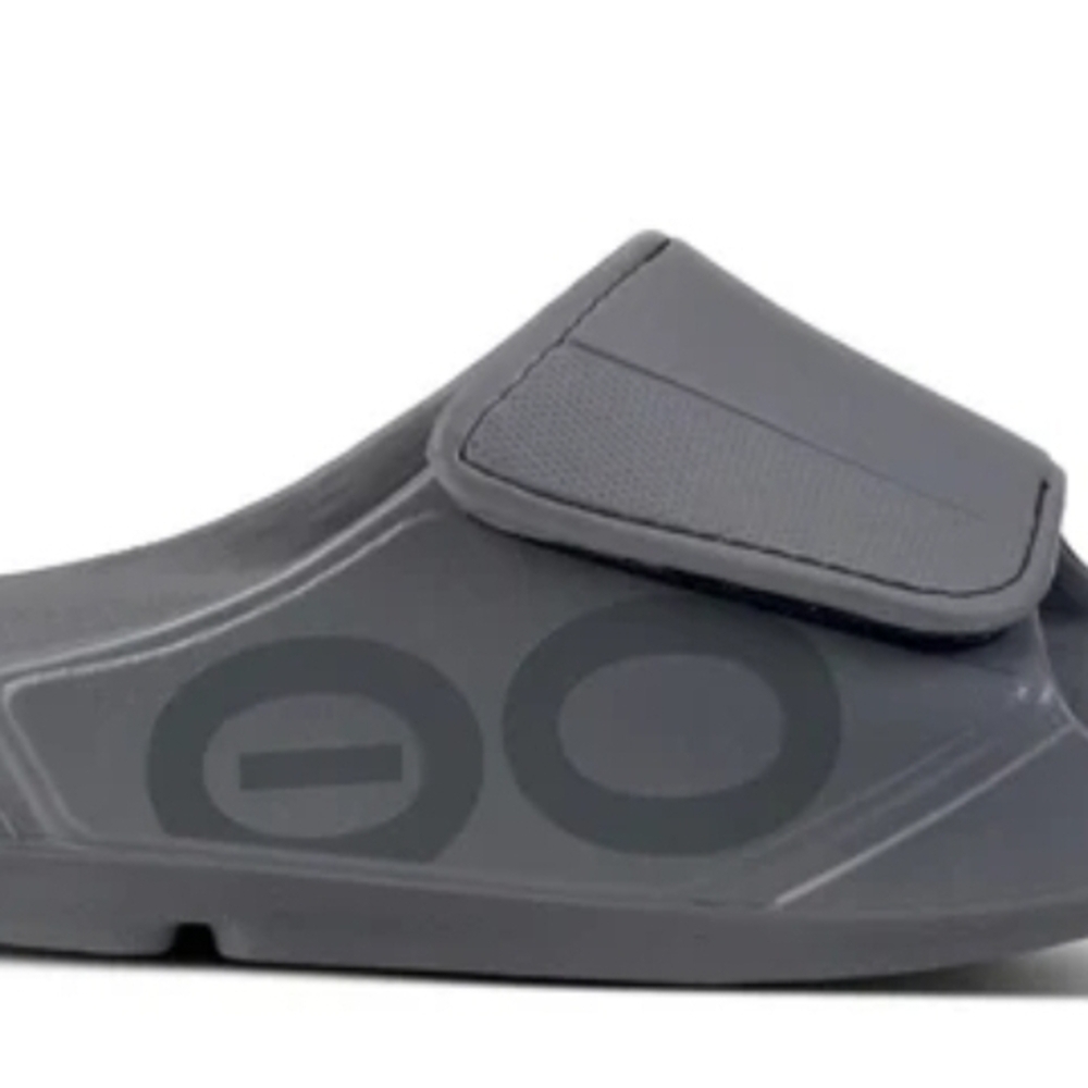 Gray OOFOS Men's Recovery Sandals - Picture 5 of 8